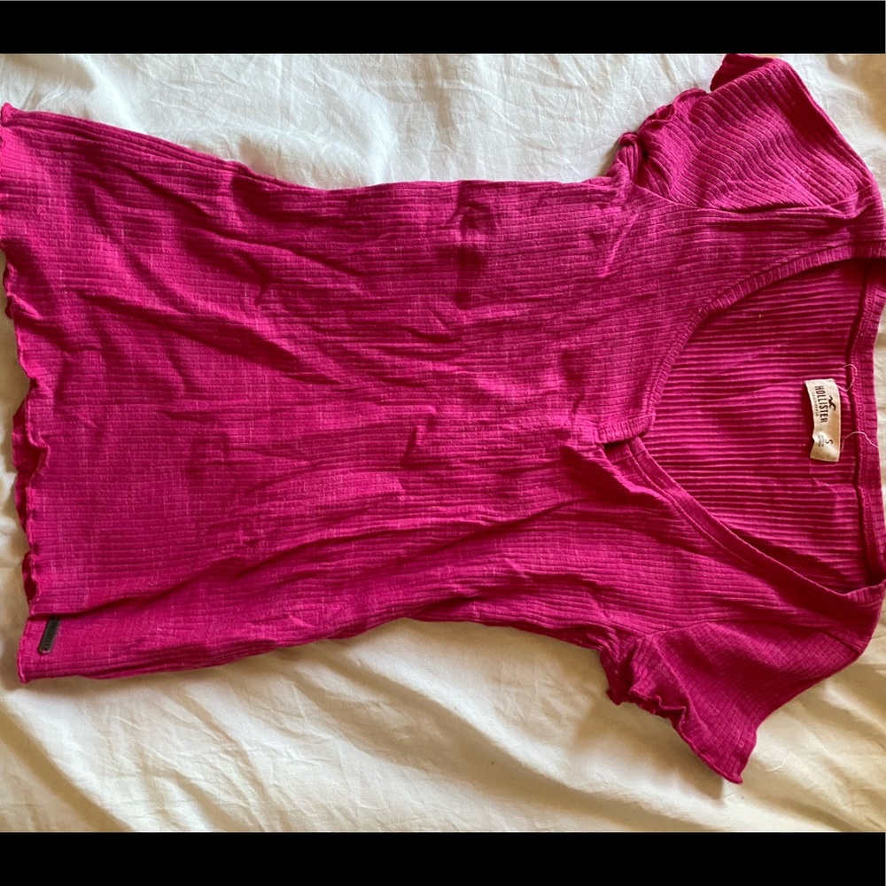 Hollister shirt